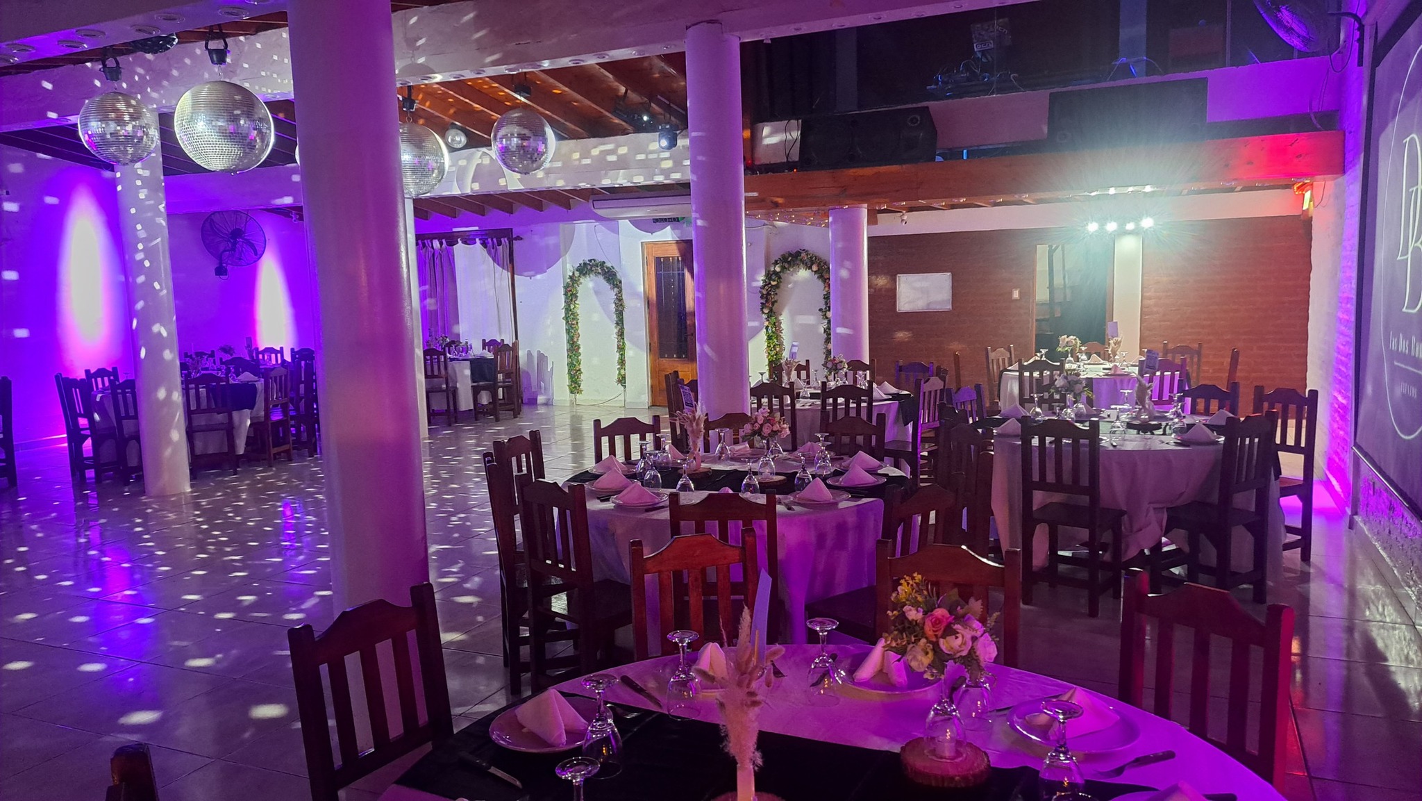 Salon_violeta2